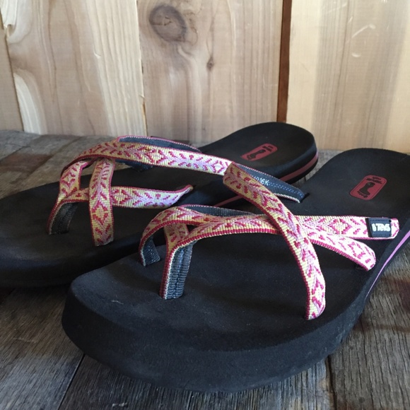 SOLD 🏝Teva Olowahu Women's Flip Flops Summer Sand - Picture 7 of 7